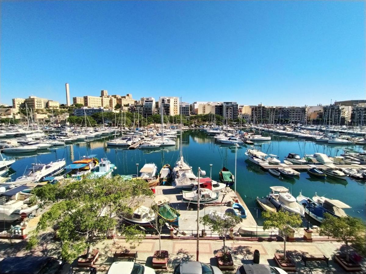 2 Bedroom, Bright & Central Top Floor Apartment - 5 مسيدا المظهر الخارجي الصورة
